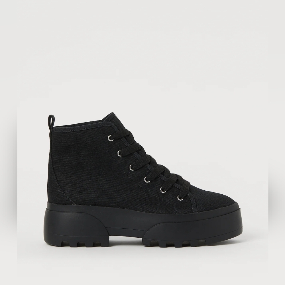 H&M DIVIDED Black Platform Canvas Boots Size 10